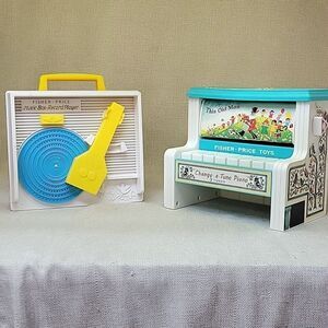 Vtg. Fisher Price "Change A Tune Piano With 3 Tunes! 1969